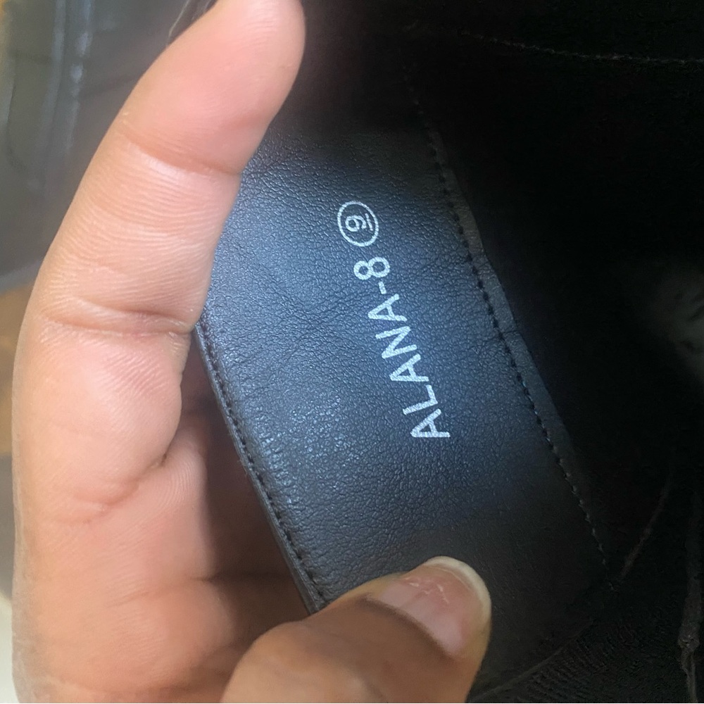 Black Leather Shoes